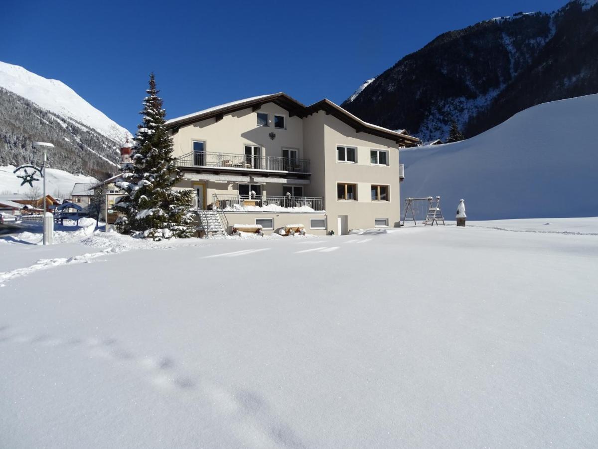 Apart Tyrol Umhausen Eksteriør bilde
