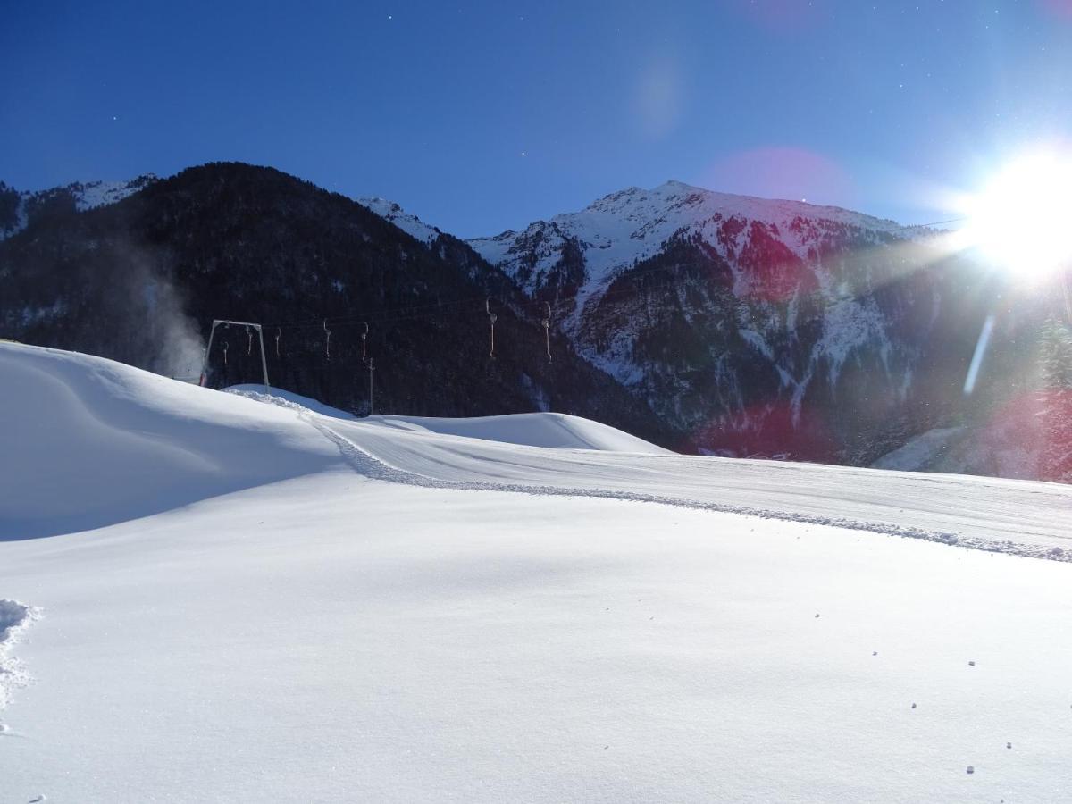 Apart Tyrol Umhausen Eksteriør bilde