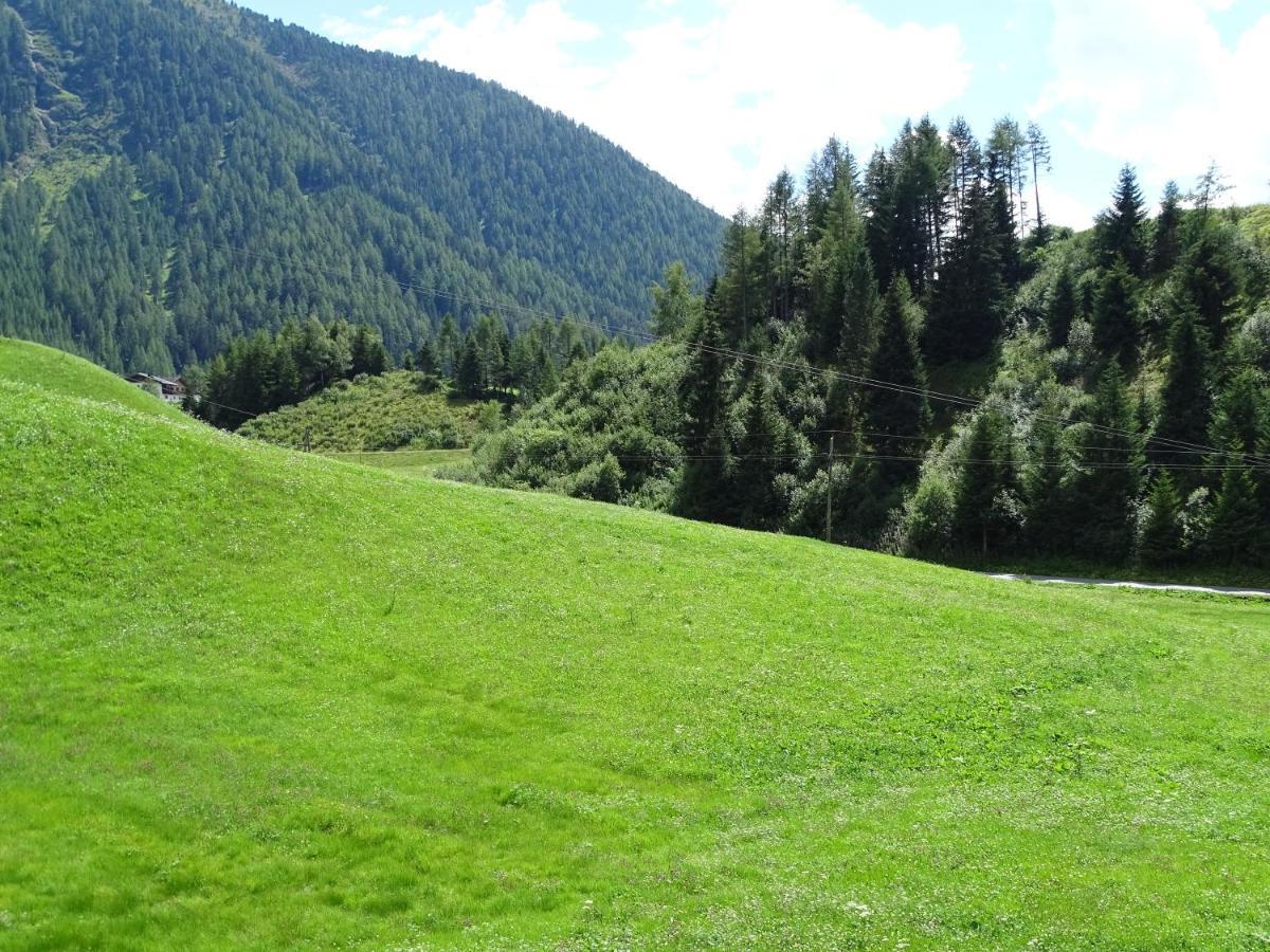 Apart Tyrol Umhausen Eksteriør bilde